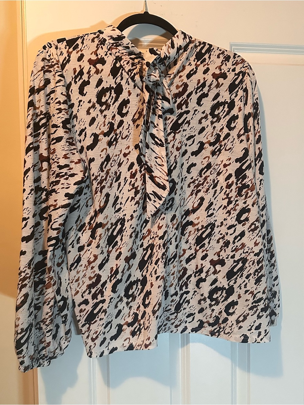 Jennifer Lopez Beige and Black Animal Print Long-Sleeve Blouse - Picture 5 of 5